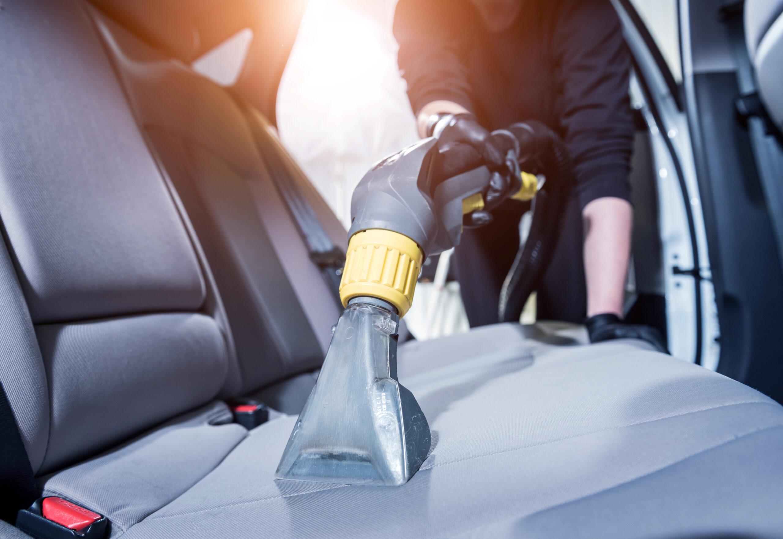 Starker Partner rund um die Reinigung von Autopolstern Polsterreinigung Bachmann